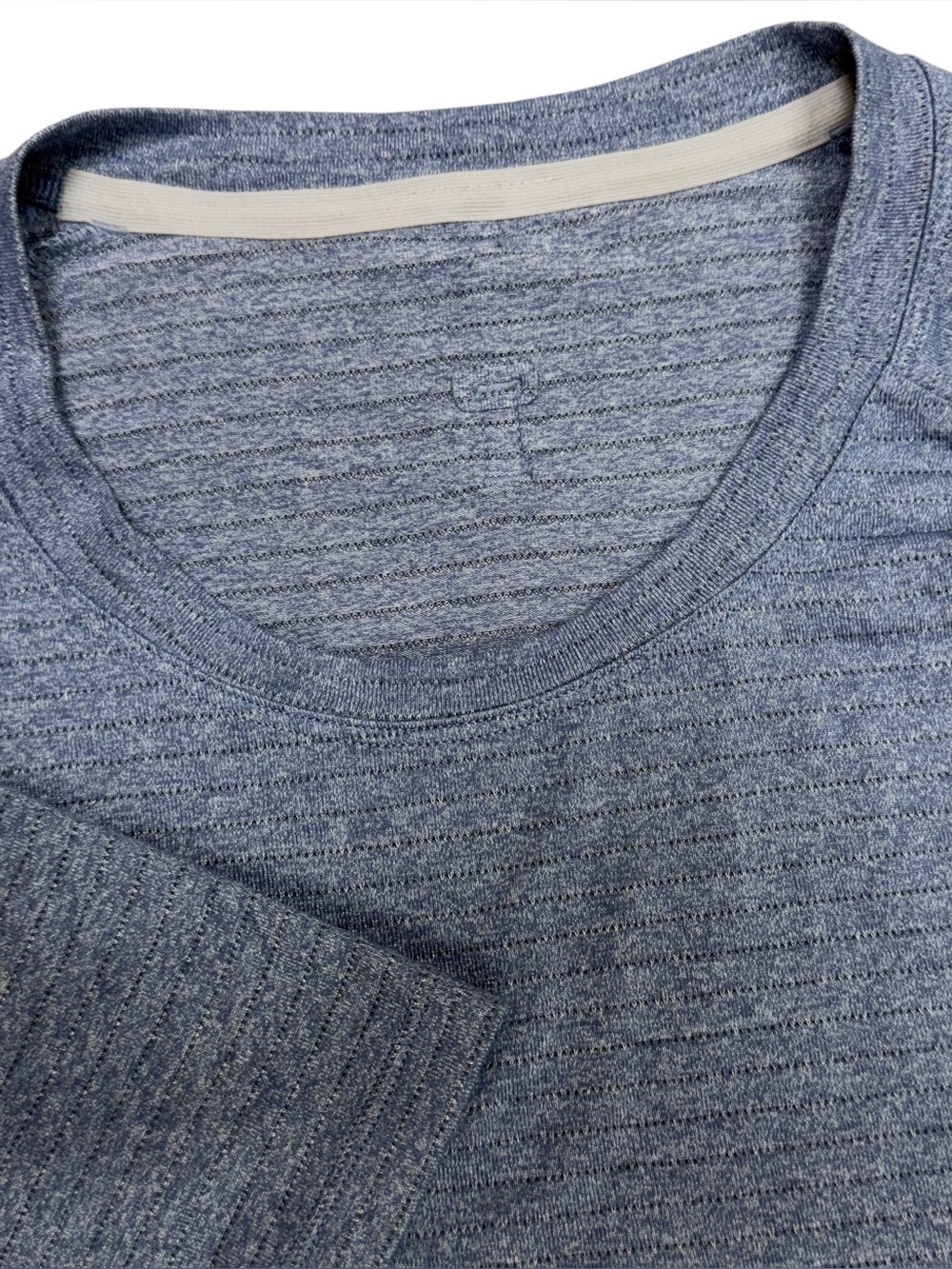 Lululemon Shirt Mens Large Blue License to Train Short Sleeve Drysense Athletic